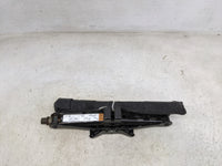 2010 Ford Fusion Spare Scissor Car Jack 1459121 - Oemusedautoparts1.com