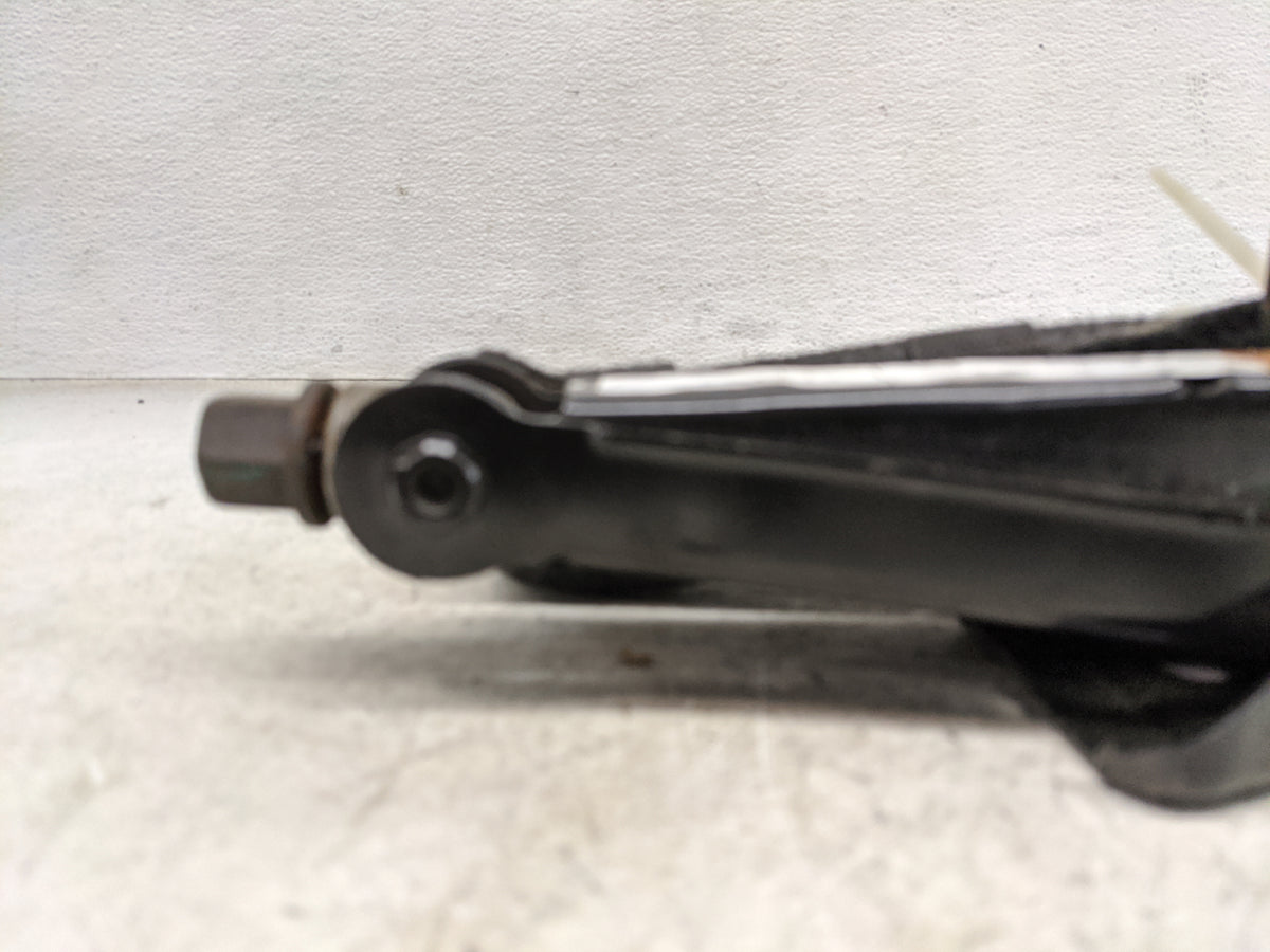 2010 Ford Fusion Spare Scissor Car Jack 1459121 - Oemusedautoparts1.com