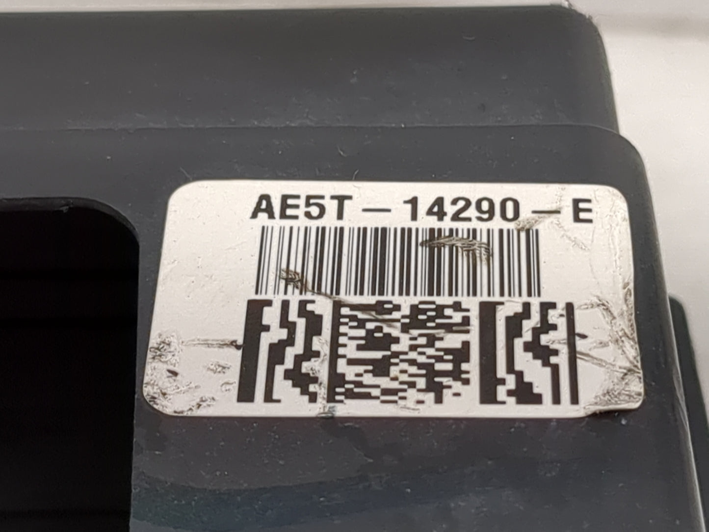 2010-2012 Ford Fusion Fusebox Fuse Box Panel Relay Module P/N:AE5T-14290-E 5C3T-14B192-AA Fits Fits 2010 2011 2012 OEM Used 