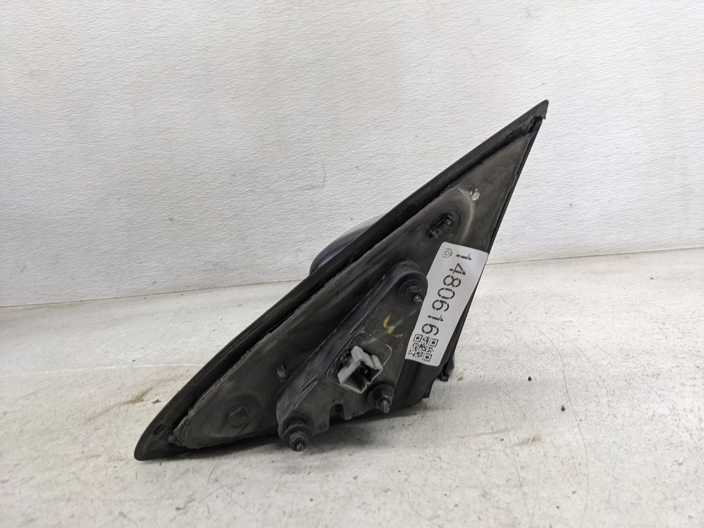 2010 Ford Fusion Passenger Side View Mirror - Right Door Mirror OEM Used - Oemusedautoparts1.com
