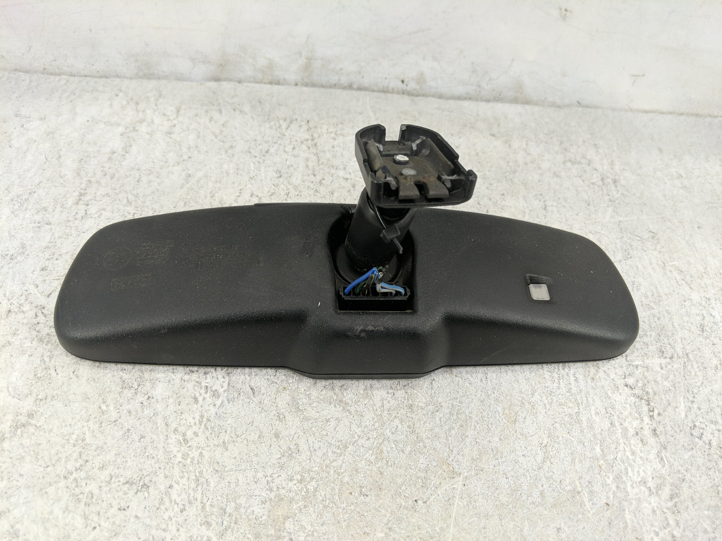 2010-2011 Ford Fusion Interior Rear View Mirror Replacement OEM P/N:E11 026007 GNTX-451 Fits Fits 2009 2010 2011 2012 2013 2
