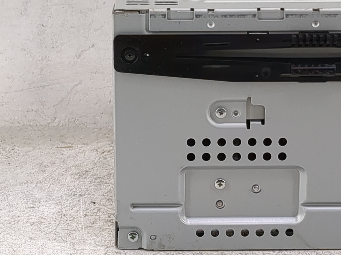 2010 Ford Fusion Radio AM FM Cd Player Receiver Replacement P/N:9E5T-19C159-AD Fits OEM Used Auto Parts - Oemusedautoparts1.