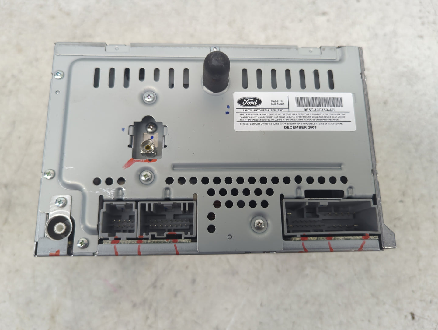 2010 Ford Fusion Radio AM FM Cd Player Receiver Replacement P/N:9E5T-19C159-AD Fits OEM Used Auto Parts - Oemusedautoparts1.