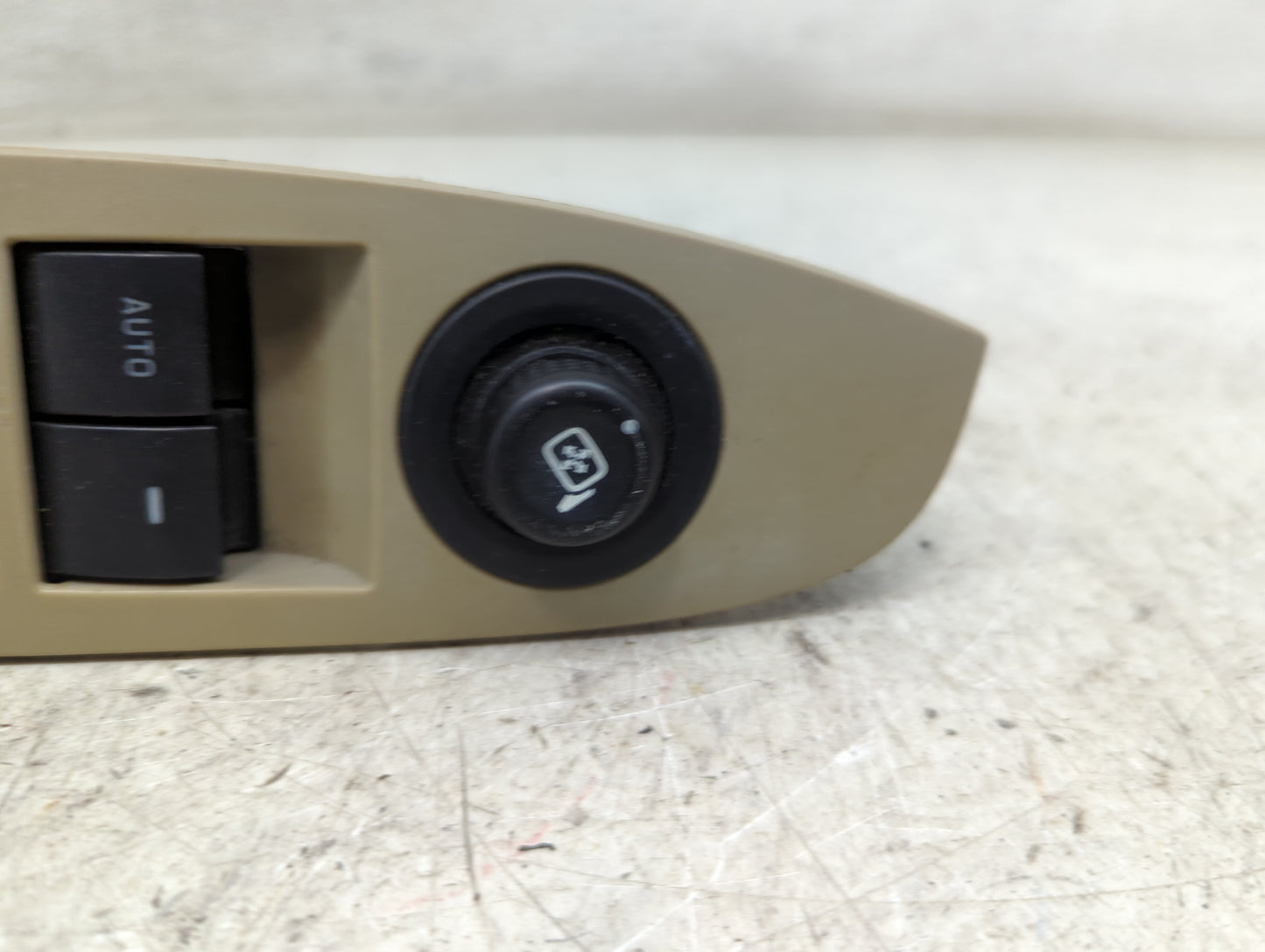 2010-2012 Ford Fusion Master Power Window Switch Replacement Driver Side Left P/N:9E5T-14540-AAW Fits Fits 2010 2011 2012 OE