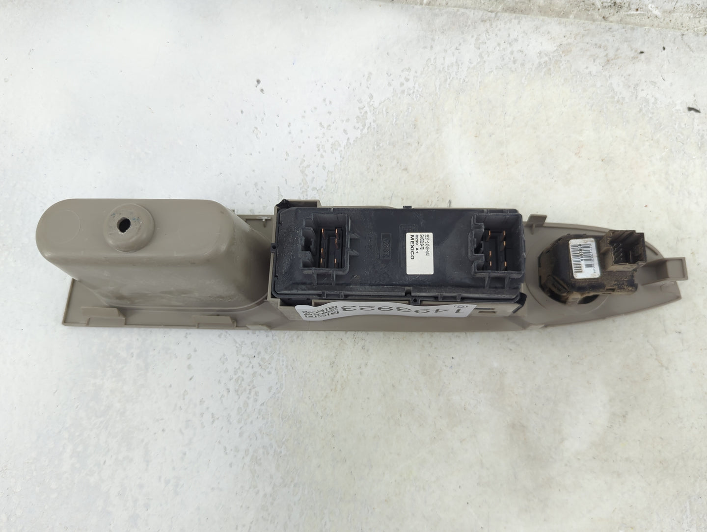 2010-2012 Ford Fusion Master Power Window Switch Replacement Driver Side Left P/N:9E5T-14540-AAW Fits OEM Used Auto Parts - 