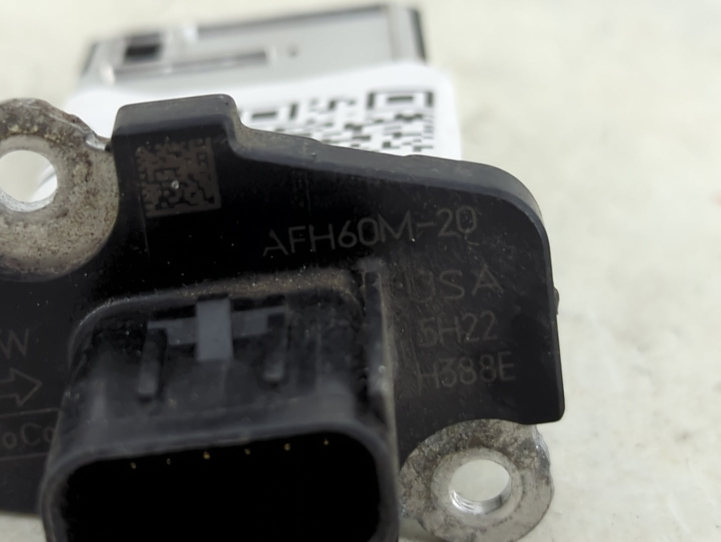 2006-2012 Ford Fusion Mass Air Flow Meter Maf 1494295 - Oemusedautoparts1.com