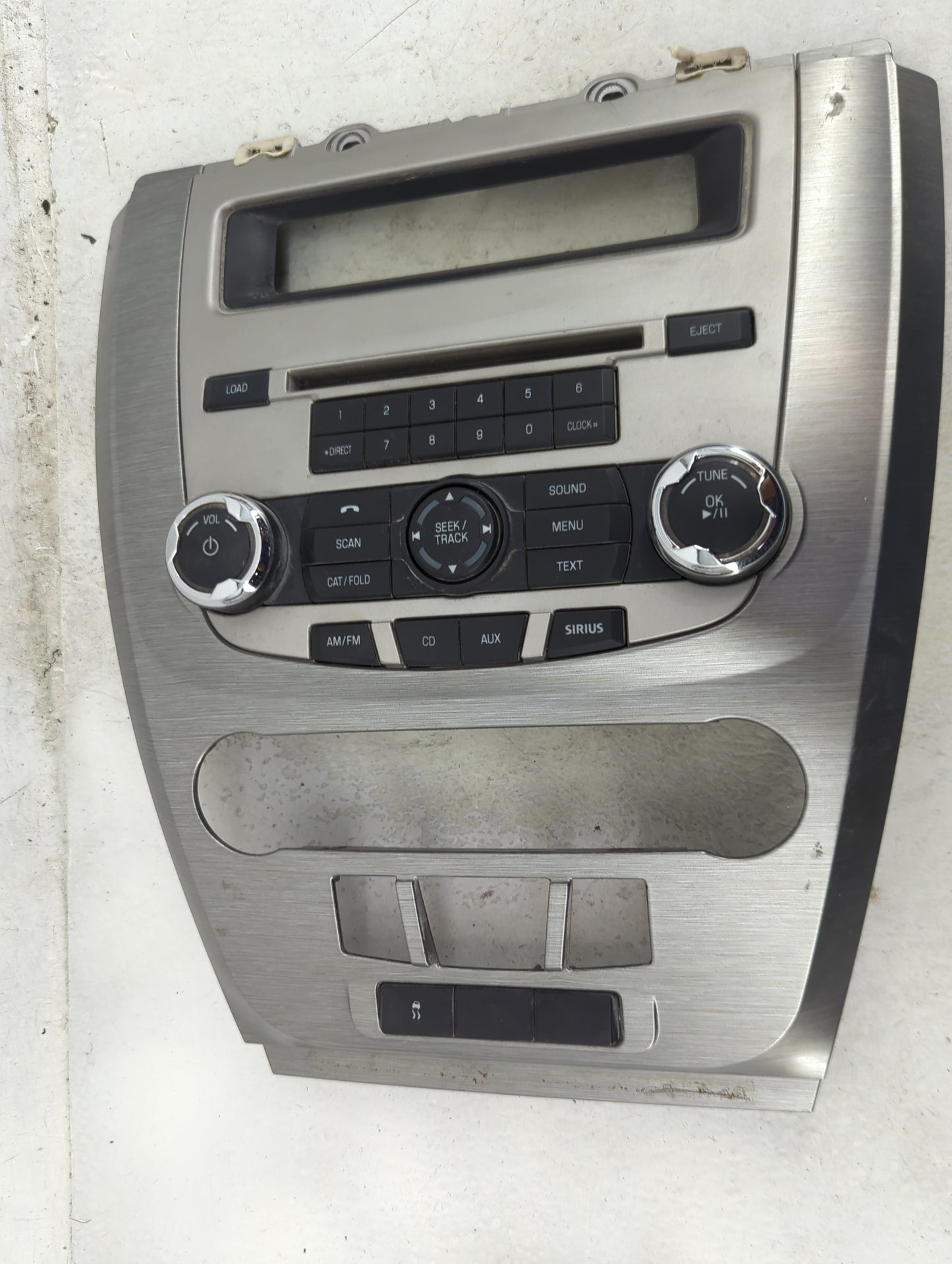 2010-2012 Ford Fusion Radio Control Panel Silver 1494366 - Oemusedautoparts1.com