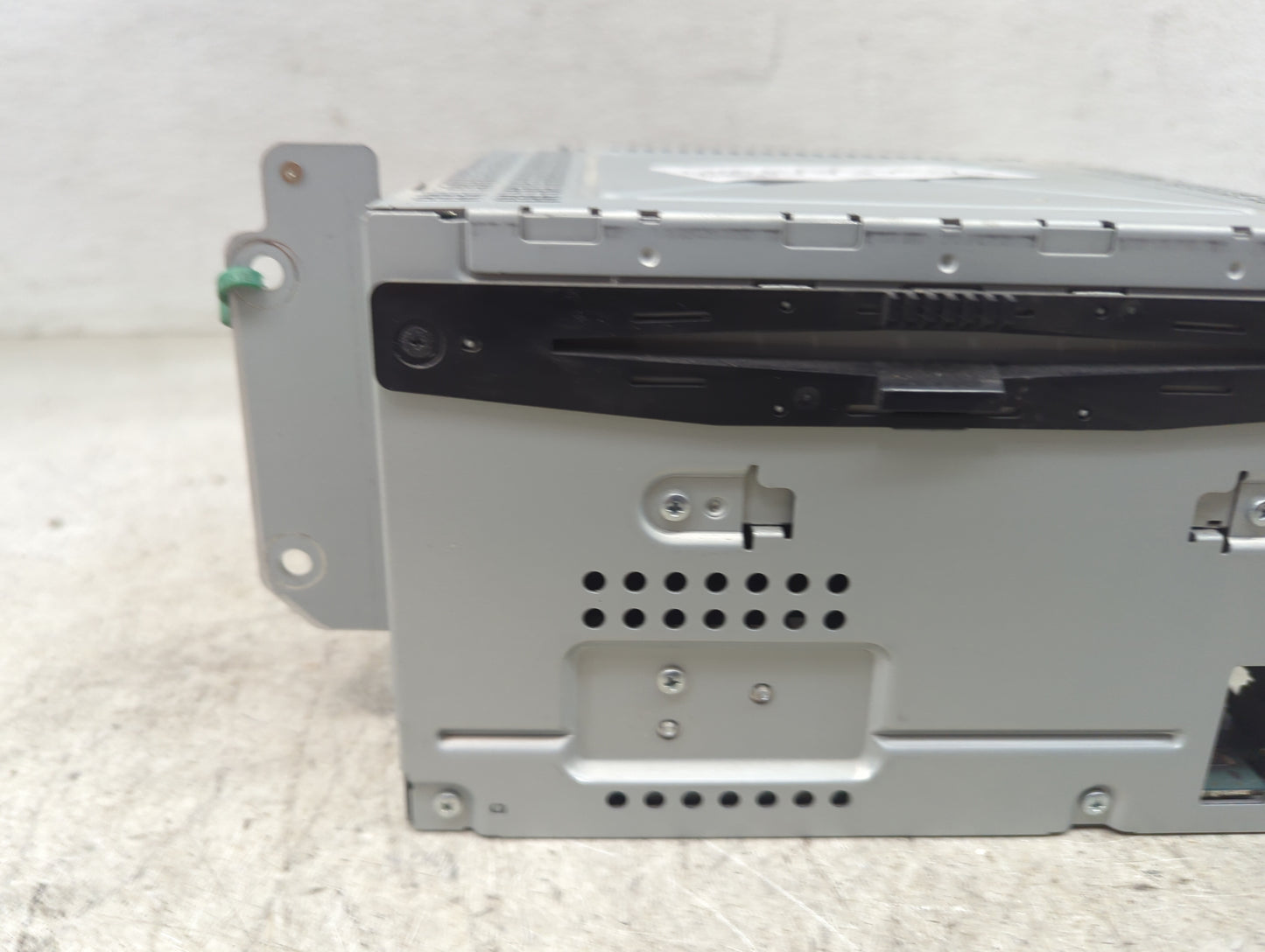 2010 Ford Fusion Radio AM FM Cd Player Receiver Replacement P/N:9E5T-19C158-AC Fits OEM Used Auto Parts - Oemusedautoparts1.