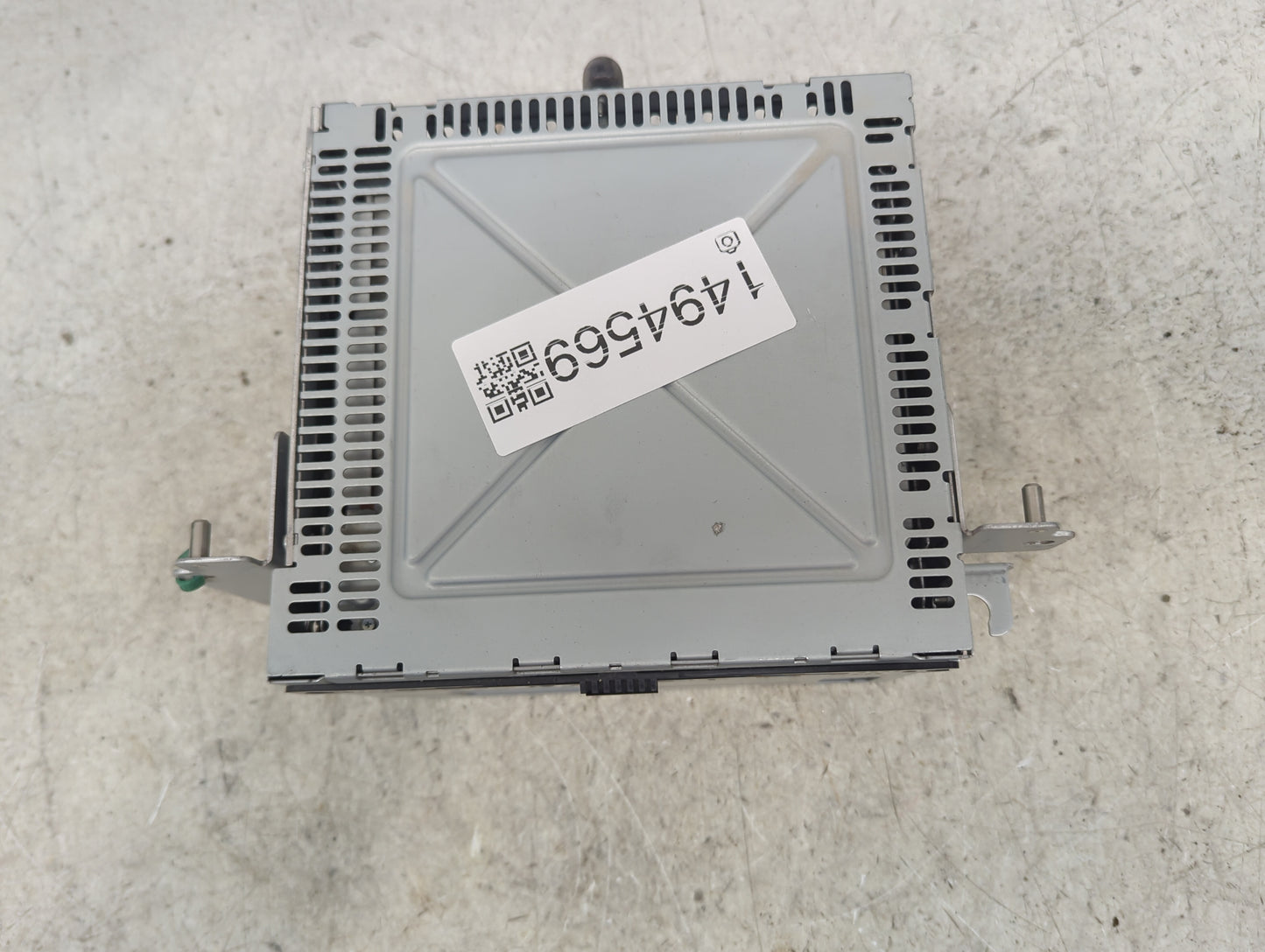 2010 Ford Fusion Radio AM FM Cd Player Receiver Replacement P/N:9E5T-19C158-AC Fits OEM Used Auto Parts - Oemusedautoparts1.
