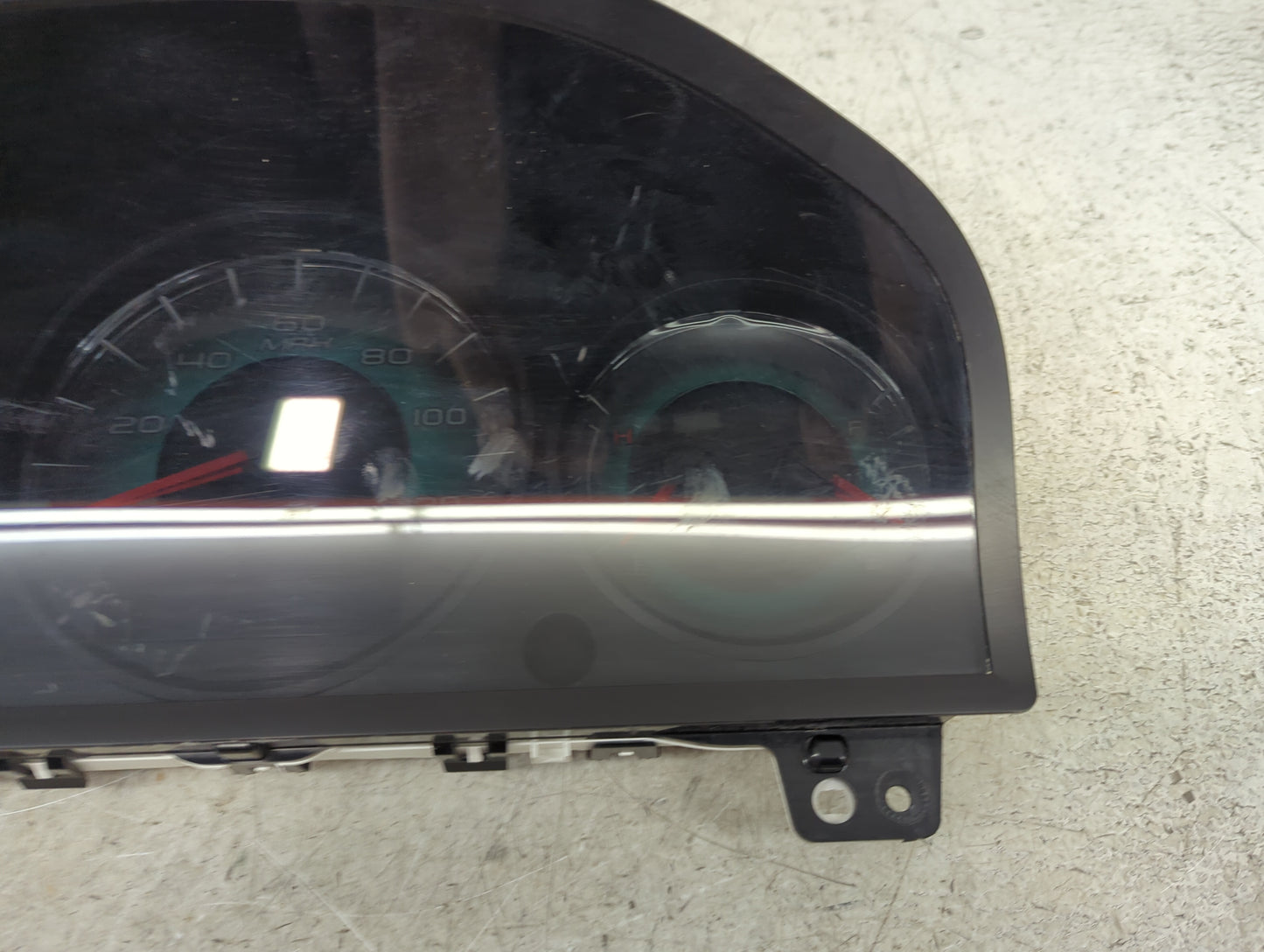 2010 Ford Fusion Instrument Cluster Speedometer Gauges P/N:AE5T-10849-GE MX257450-4165 Miles: Fits OEM Used Auto Parts - Oem