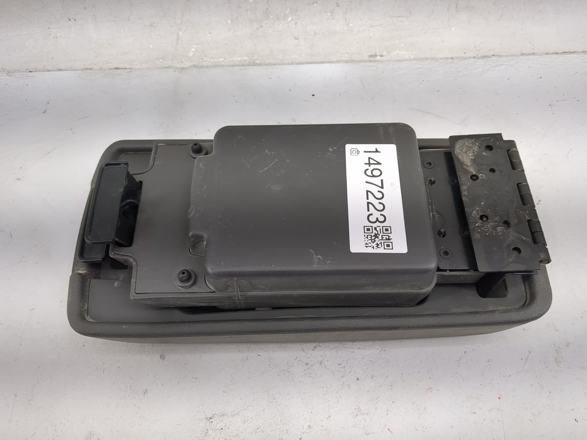 2010 Ford Fusion Center Console Armrest Cover Lid P/N:6E53-5406050-AA 6E53-54045C74-AA, 1094390 AA Fits OEM Used Auto Parts 