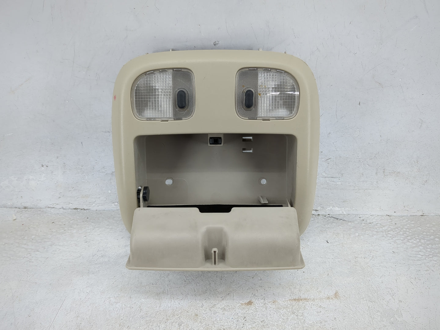 2010-2012 Ford Fusion Overhead Roof Console Tan 1497374 - Oemusedautoparts1.com