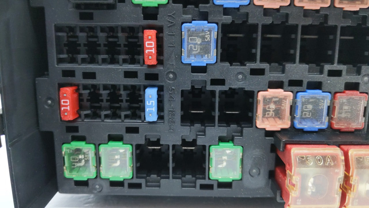 2010-2012 Ford Fusion Fusebox Fuse Box Panel Relay Module P/N:AE5T-14290-A Fits Fits 2010 2011 2012 OEM Used Auto Parts - Oe
