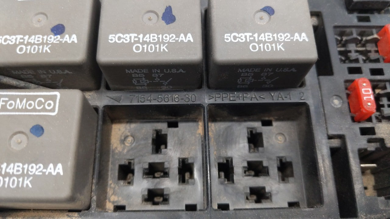 2010-2012 Ford Fusion Fusebox Fuse Box Panel Relay Module P/N:6E5T-14A003-AB Fits Fits 2010 2011 2012 OEM Used Auto Parts - 