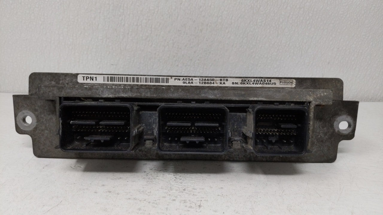 2010 Ford Fusion PCM Engine Control Computer ECU ECM PCU OEM P/N:AE5A-12A650-BTB 9L8A-12B684-KA, AE5A-12A650-CRA Fits OEM Us