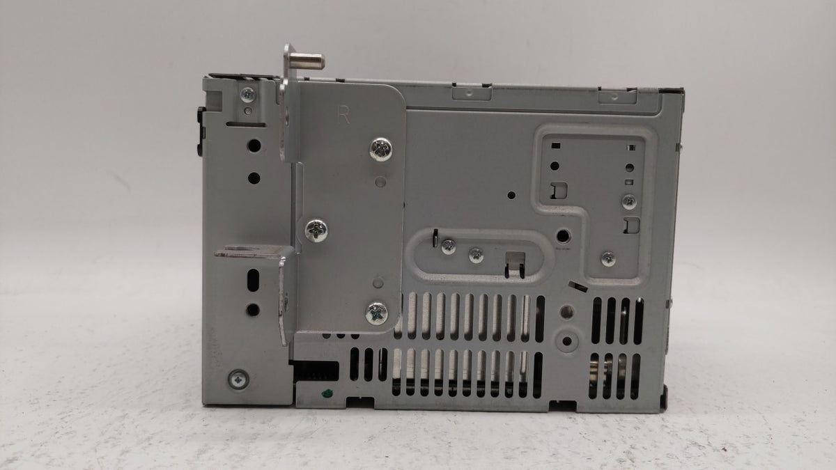 2010 Ford Fusion Radio AM FM Cd Player Receiver Replacement P/N:9E5T-19C158-AC 9E5T-19C158-AB OEM Used Auto Parts - Oemuseda
