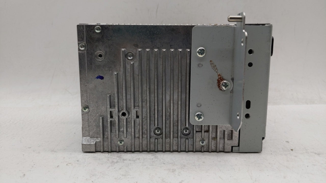 2010-2010 Ford Fusion Am Fm Cd Player Radio Receiver - Oemusedautoparts1.com