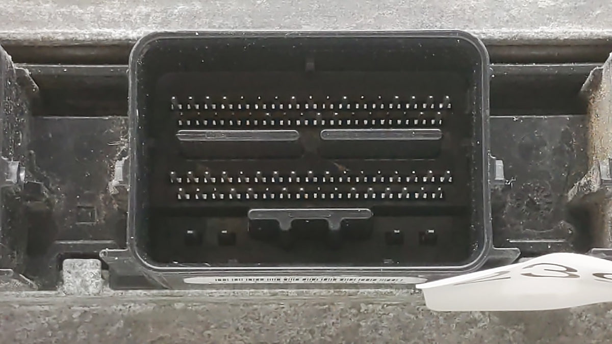 2010 Ford Fusion PCM Engine Control Computer ECU ECM PCU OEM P/N:AE5A-12A650-BUB 9L8A-12B684-KA OEM Used Auto Parts - Oemuse