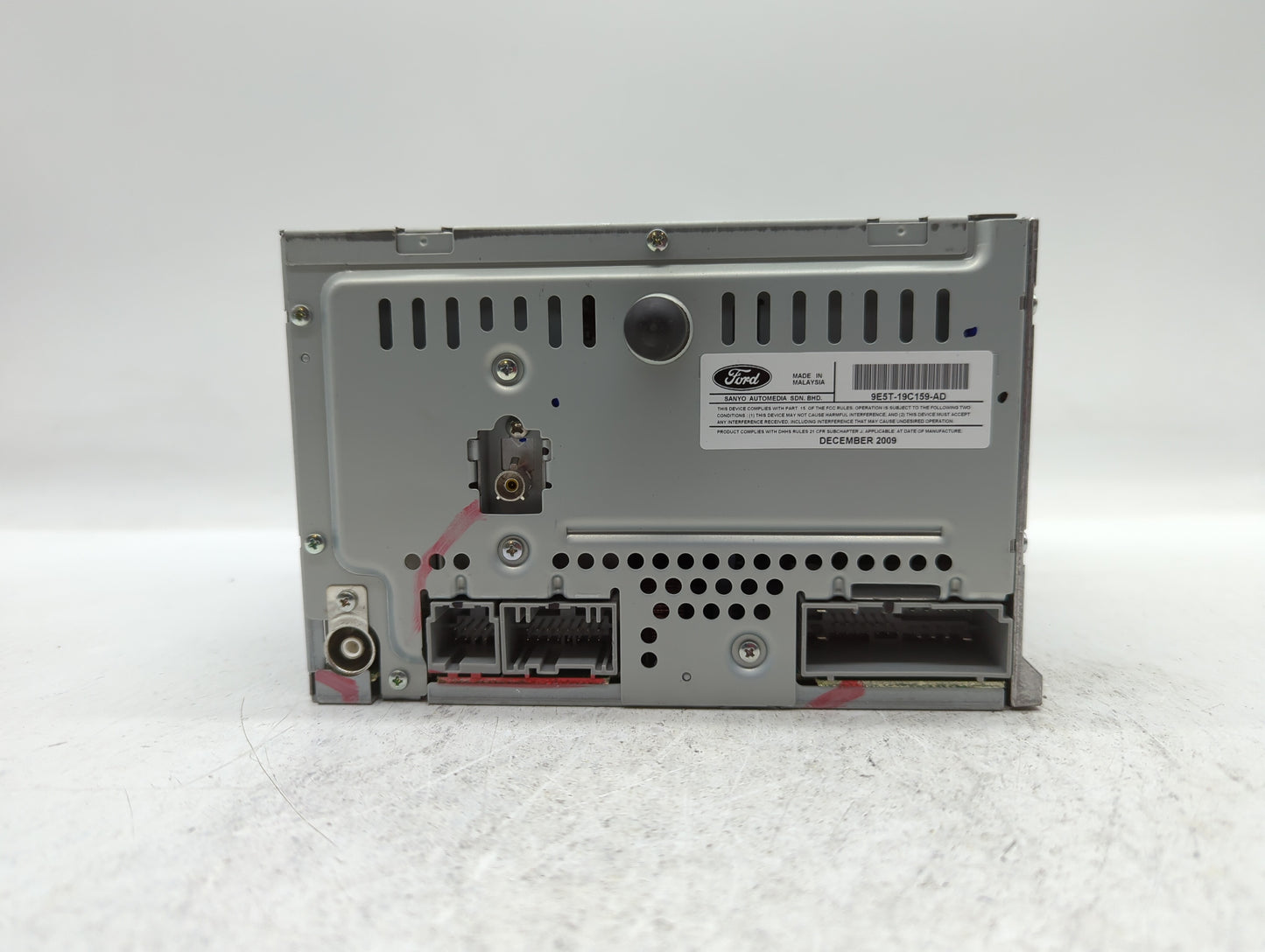 2010-2010 Ford Fusion Am Fm Cd Player Radio Receiver - Oemusedautoparts1.com