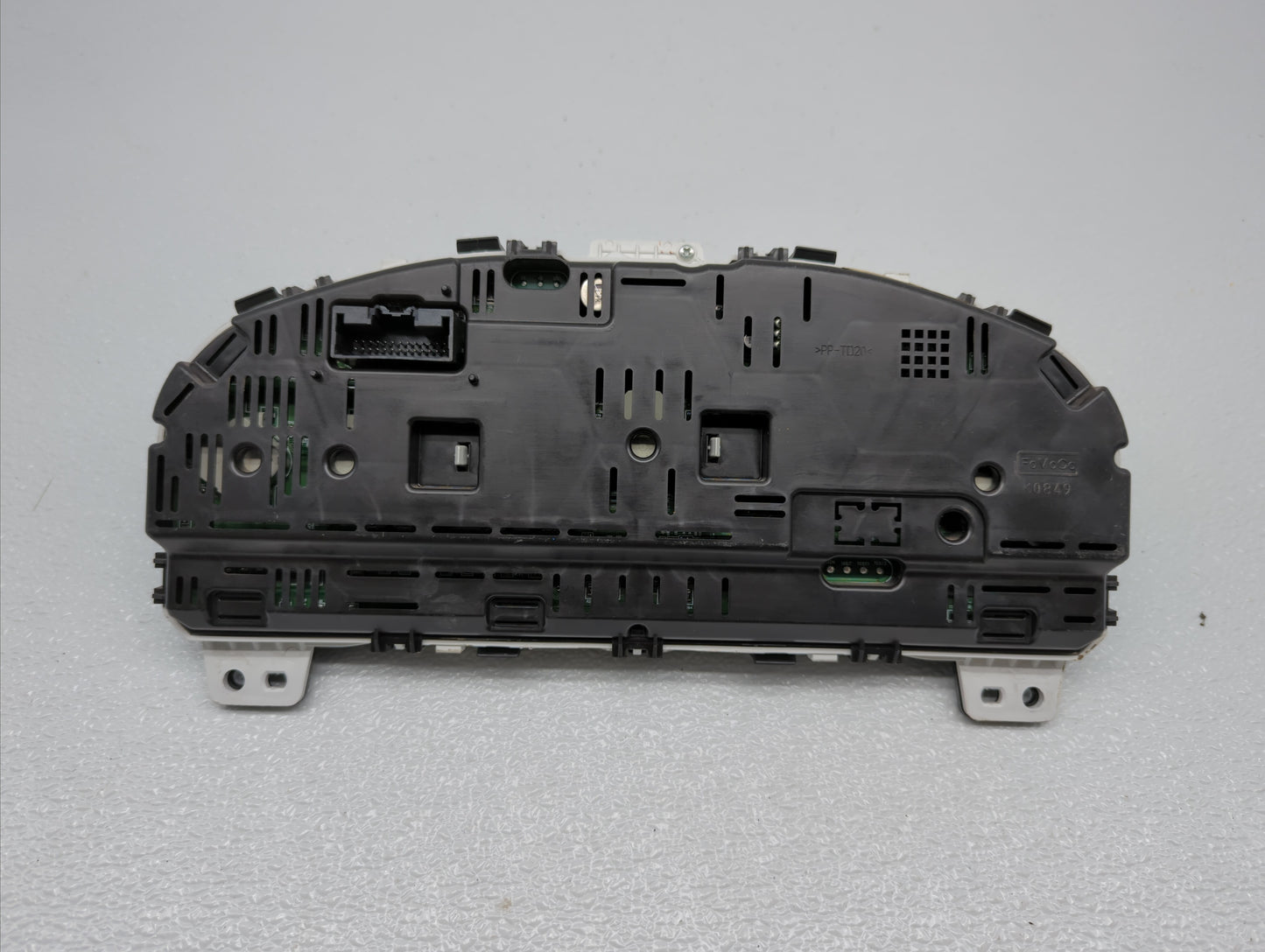 2010 Ford Fusion Instrument Cluster Speedometer Gauges P/N:AE5T-10849-GF Fits OEM Used Auto Parts - Oemusedautoparts1.com