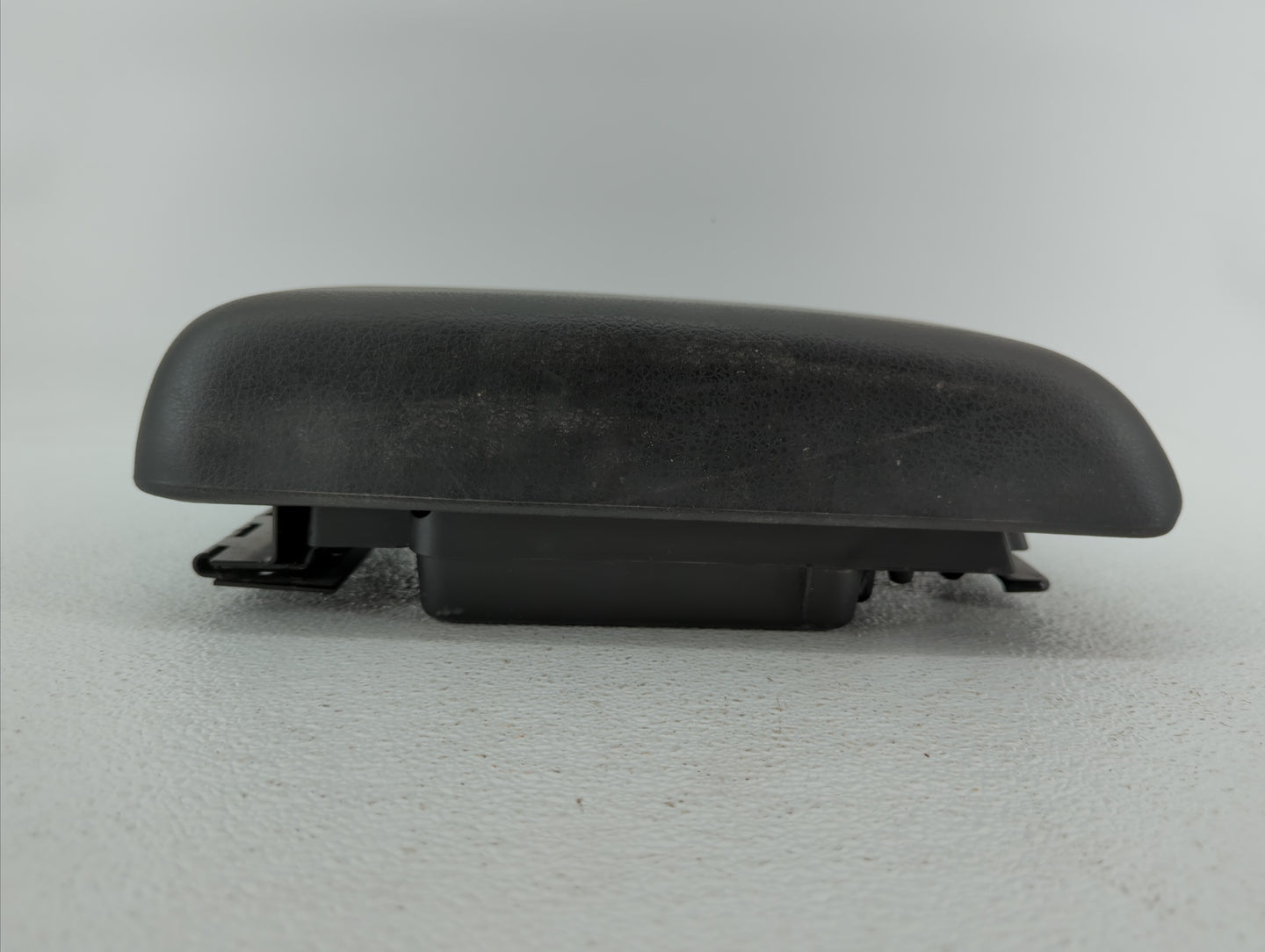 2010-2012 Ford Fusion Overhead Roof Console Interior Dome Light Black - Oemusedautoparts1.com