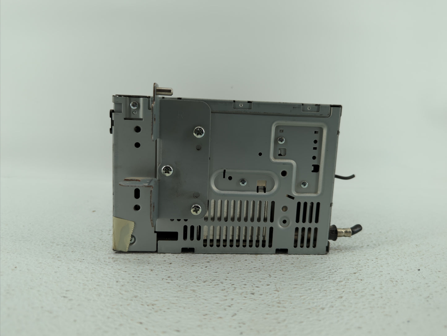 2010-2010 Ford Fusion Am Fm Cd Player Radio Receiver - Oemusedautoparts1.com