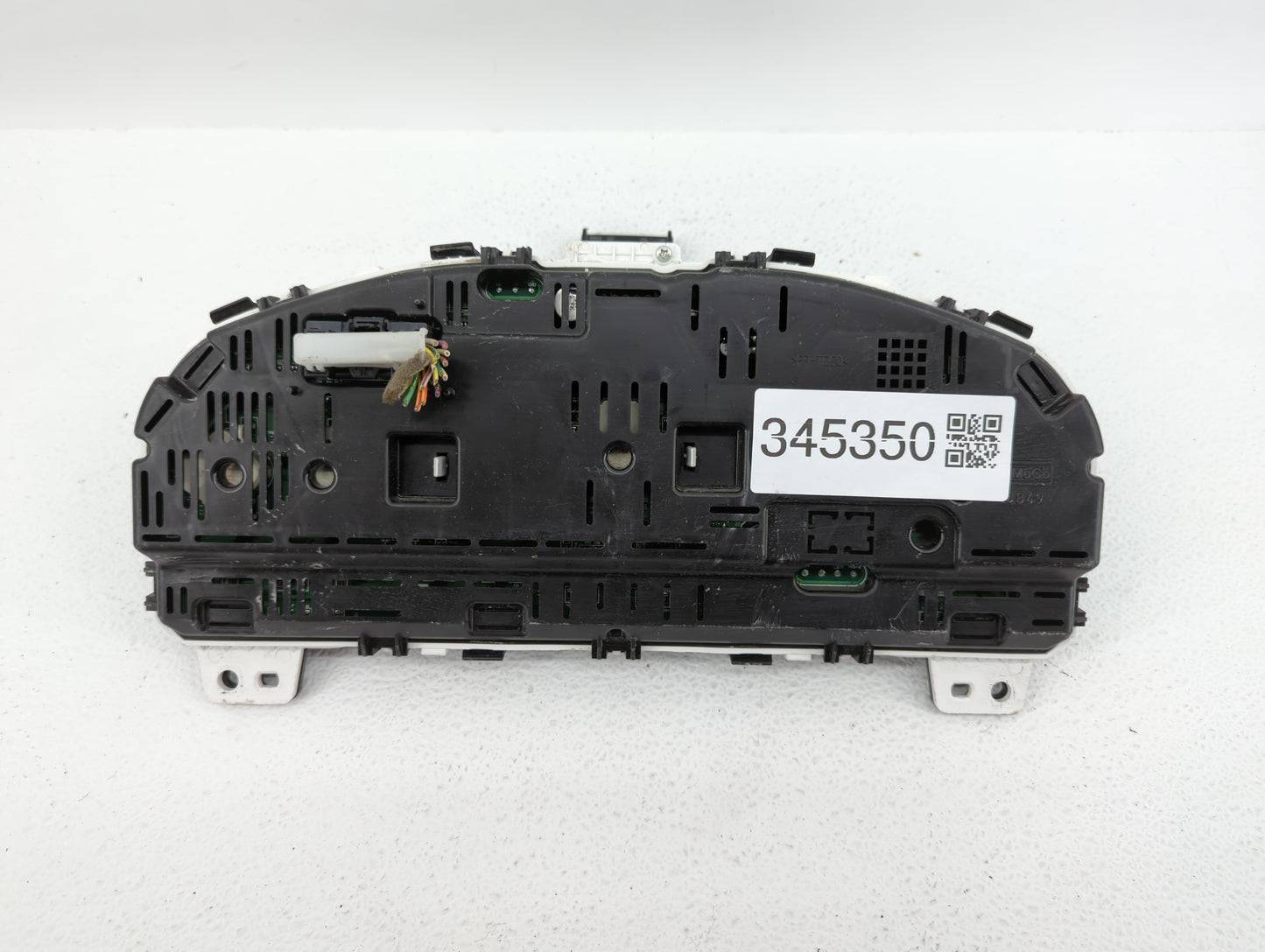 2010 Ford Fusion Instrument Cluster Speedometer Gauges P/N:AE5T-10849-NC Fits OEM Used Auto Parts - Oemusedautoparts1.com
