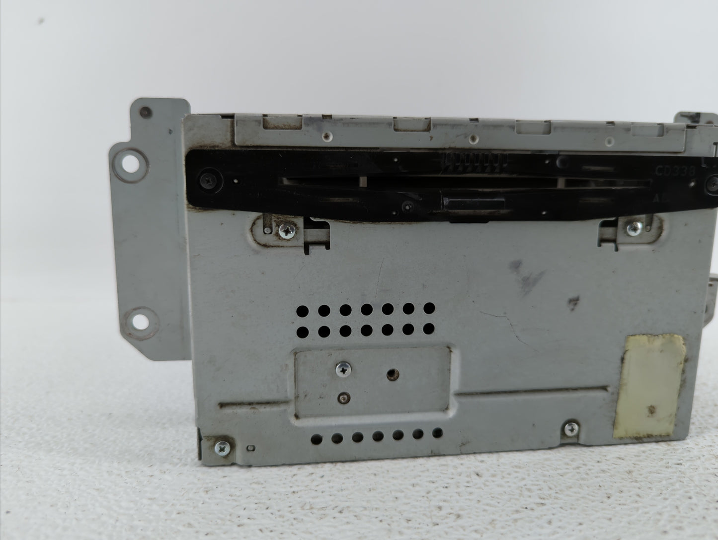 2010-2010 Ford Fusion Am Fm Cd Player Radio Receiver - Oemusedautoparts1.com