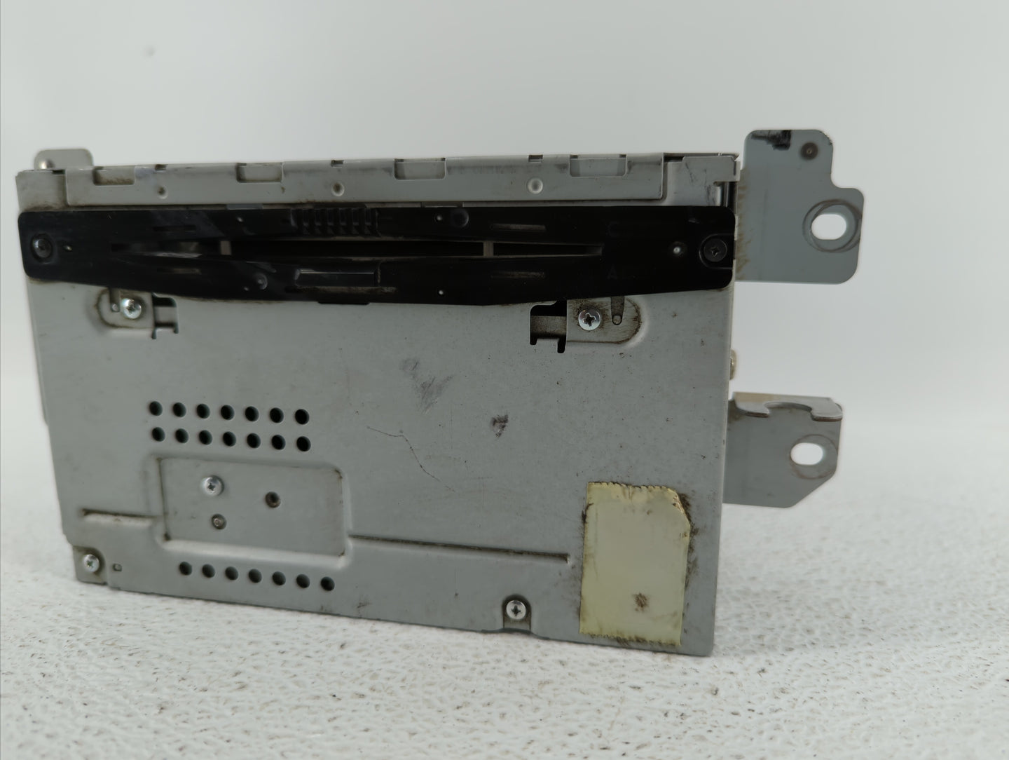 2010-2010 Ford Fusion Am Fm Cd Player Radio Receiver - Oemusedautoparts1.com