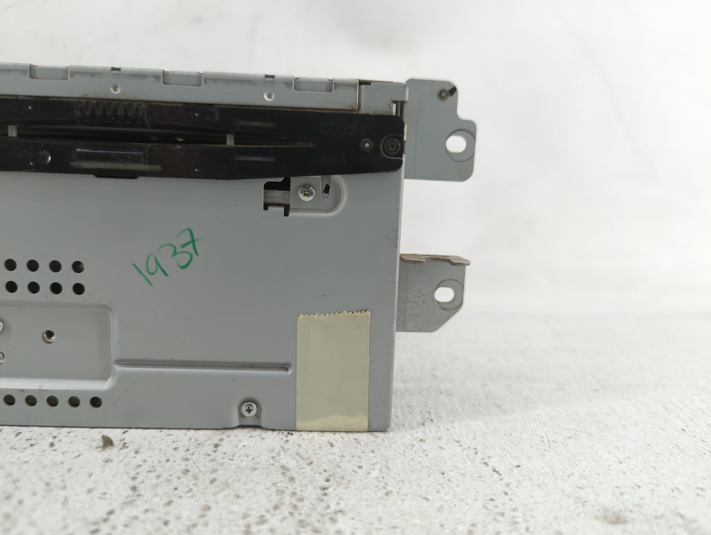 2010-2010 Ford Fusion Am Fm Cd Player Radio Receiver - Oemusedautoparts1.com