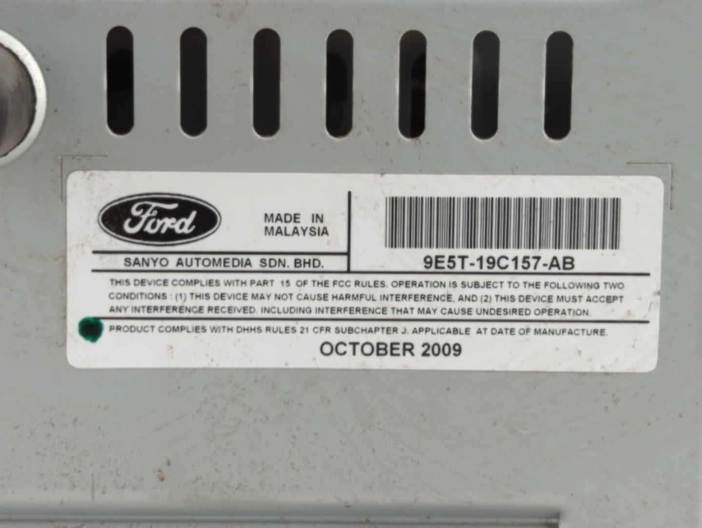 2010-2010 Ford Fusion Am Fm Cd Player Radio Receiver - Oemusedautoparts1.com