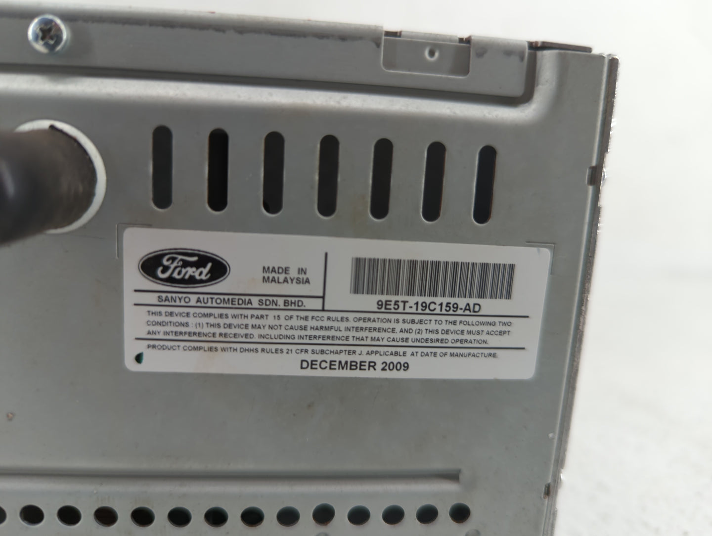 2010-2012 Ford Fusion Am Fm Cd Player Radio Receiver - Oemusedautoparts1.com
