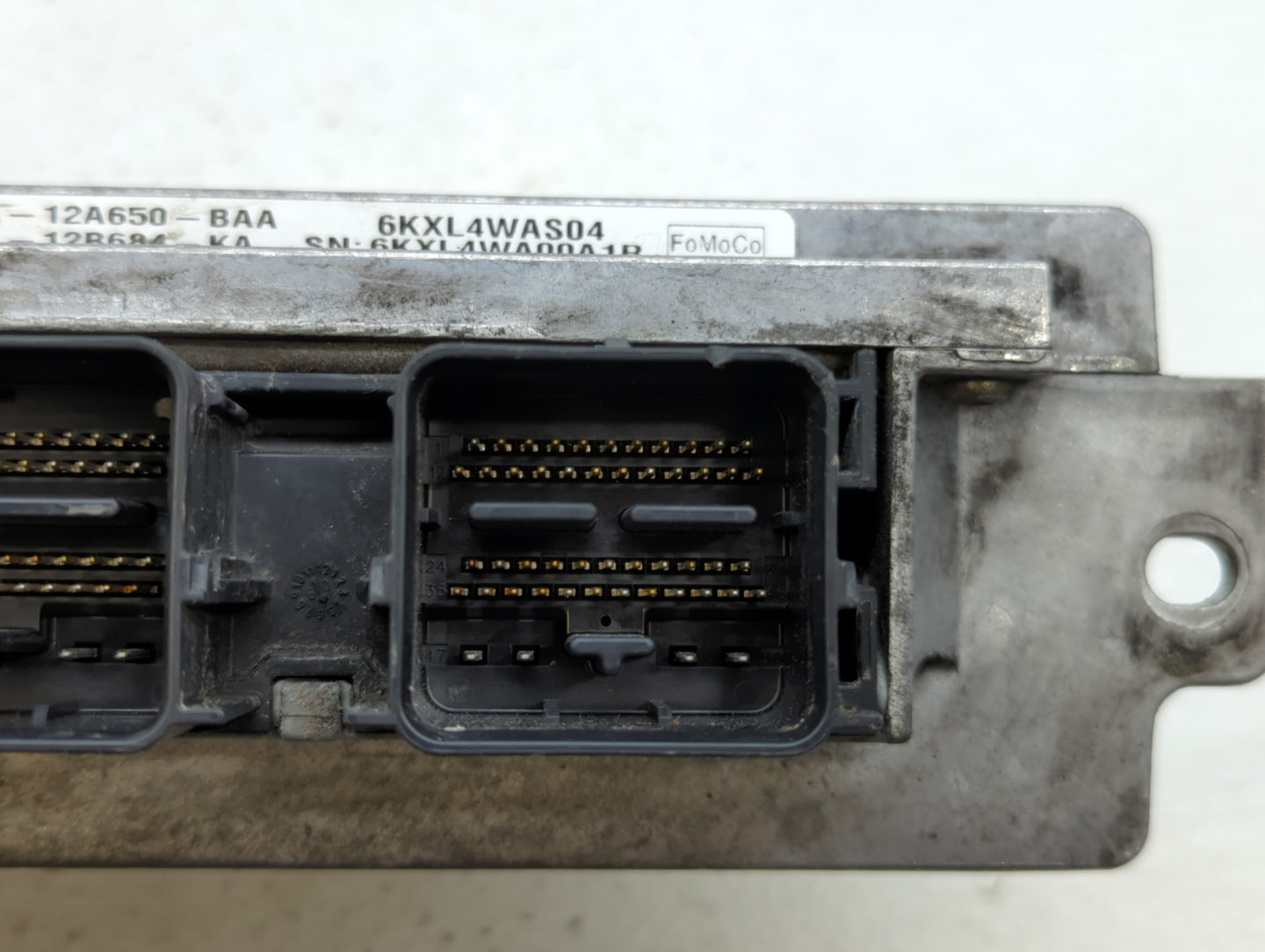 2010 Ford Fusion PCM Engine Control Computer ECU ECM PCU OEM P/N:AE5A-12A650-BAA AE5A-12A650-BTB, 9L8A-12B684-KA Fits OEM Us