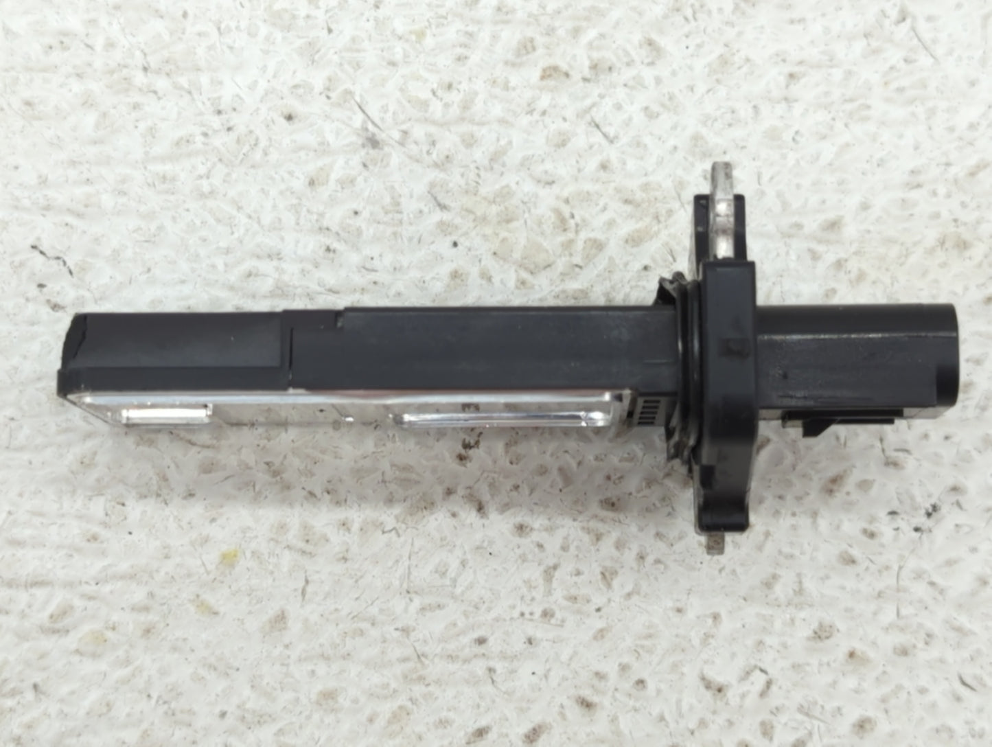 2006-2012 Ford Fusion Mass Air Flow Meter Maf - Oemusedautoparts1.com