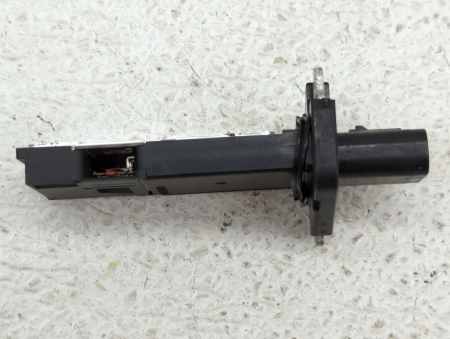 2006-2012 Ford Fusion Mass Air Flow Meter Maf - Oemusedautoparts1.com