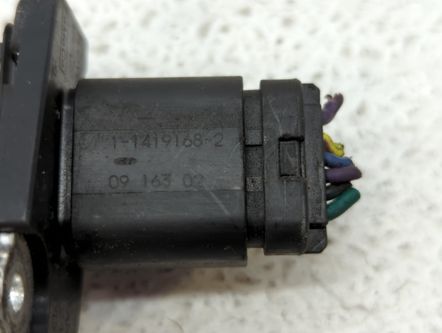 2006-2012 Ford Fusion Mass Air Flow Meter Maf - Oemusedautoparts1.com