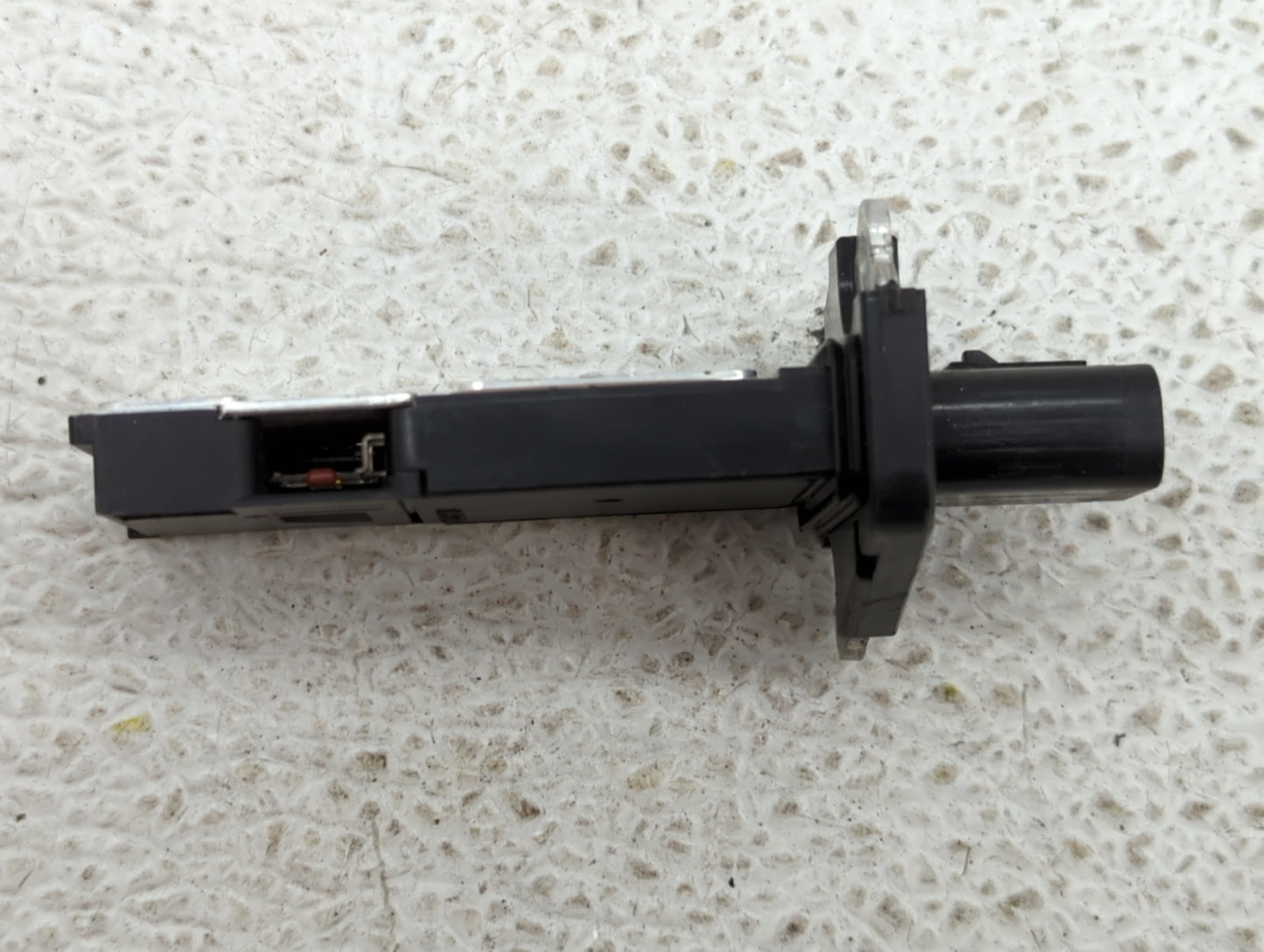 2006-2012 Ford Fusion Mass Air Flow Meter Maf - Oemusedautoparts1.com