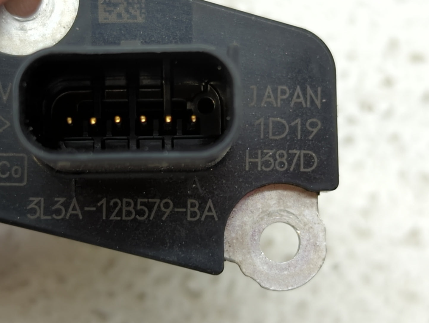 2006-2012 Ford Fusion Mass Air Flow Meter Maf - Oemusedautoparts1.com