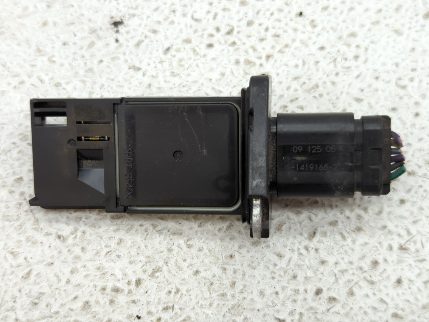 2006-2012 Ford Fusion Mass Air Flow Meter Maf - Oemusedautoparts1.com