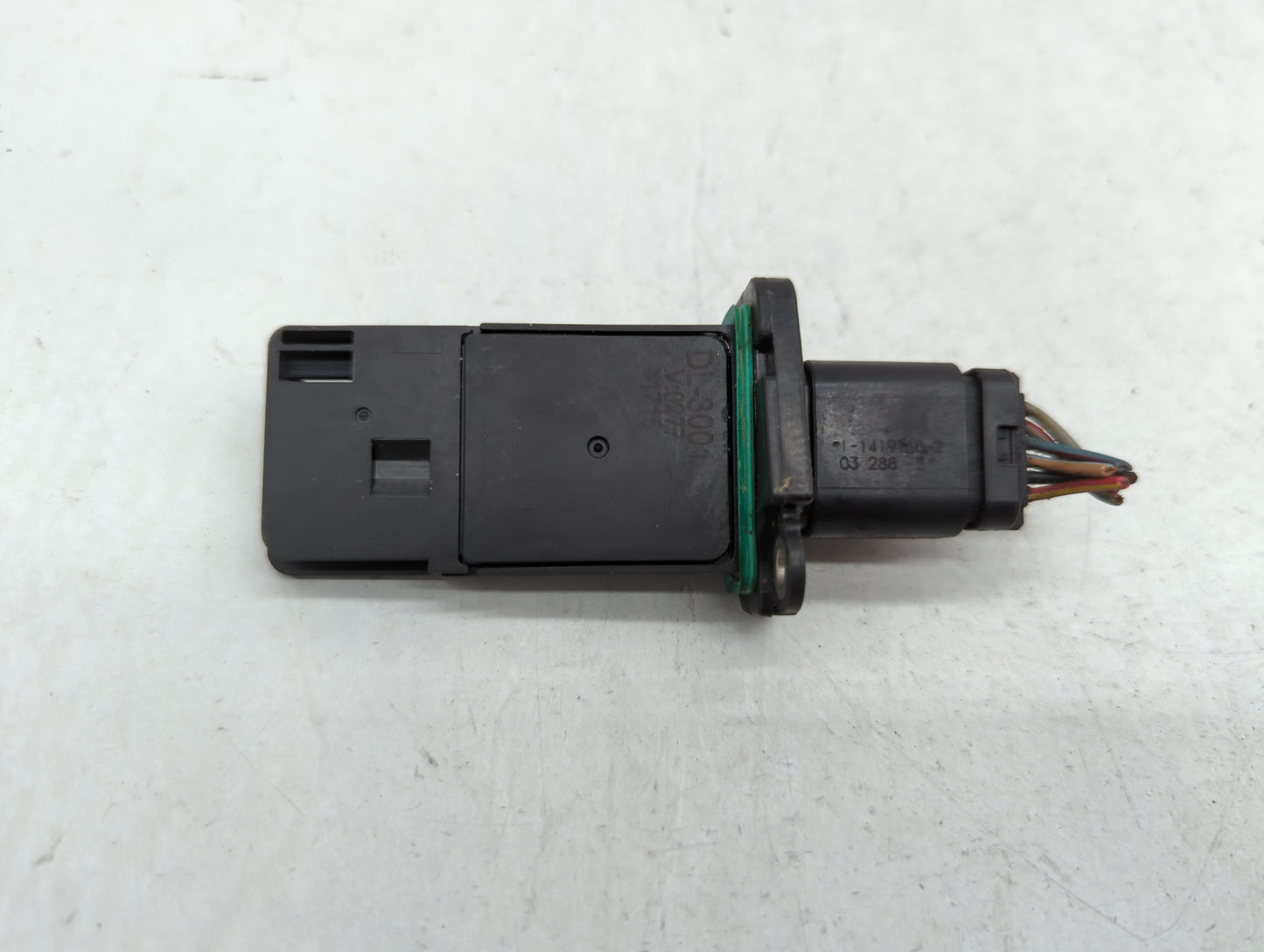 2006-2012 Ford Fusion Mass Air Flow Meter Maf - Oemusedautoparts1.com