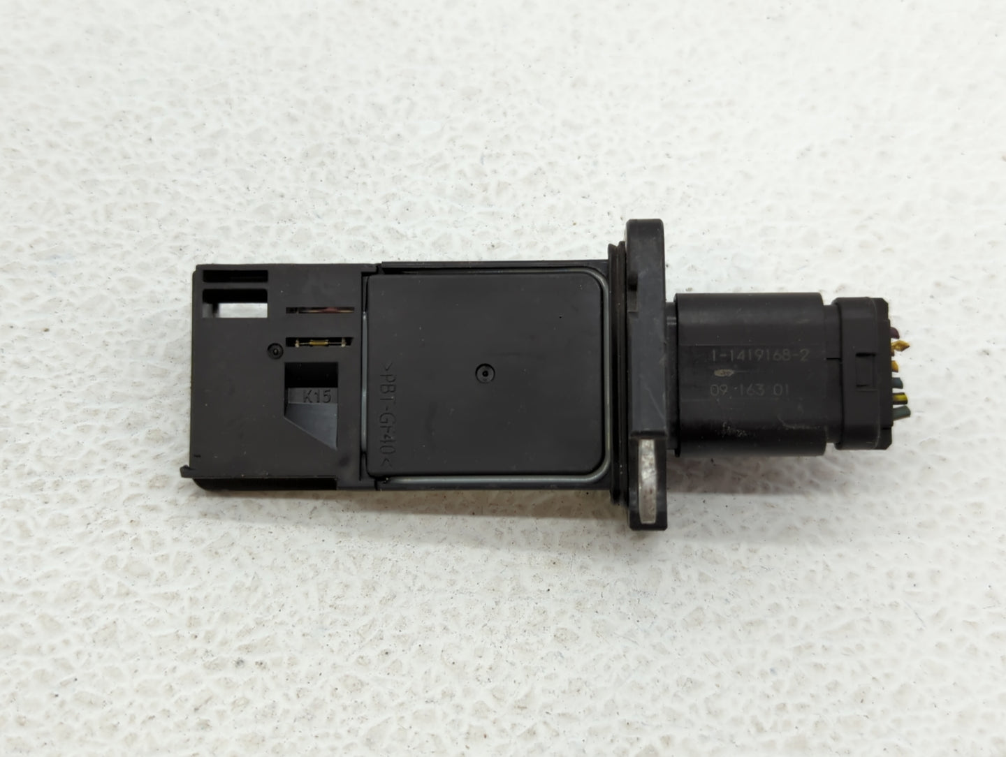 2006-2012 Ford Fusion Mass Air Flow Meter Maf - Oemusedautoparts1.com