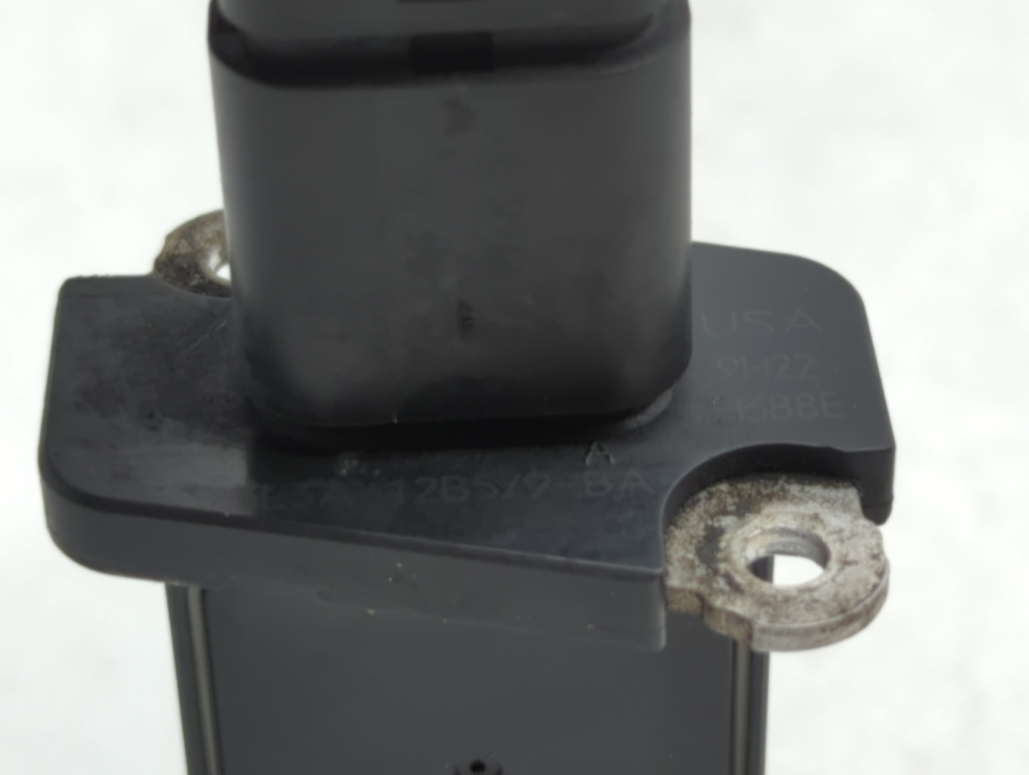 2006-2012 Ford Fusion Mass Air Flow Meter Maf - Oemusedautoparts1.com