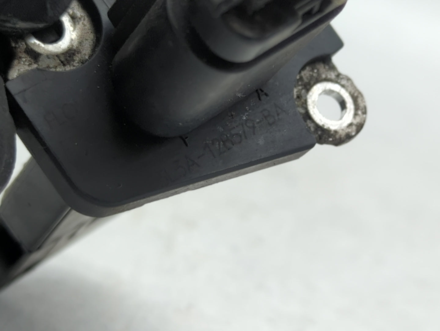 2006-2012 Ford Fusion Mass Air Flow Meter Maf - Oemusedautoparts1.com