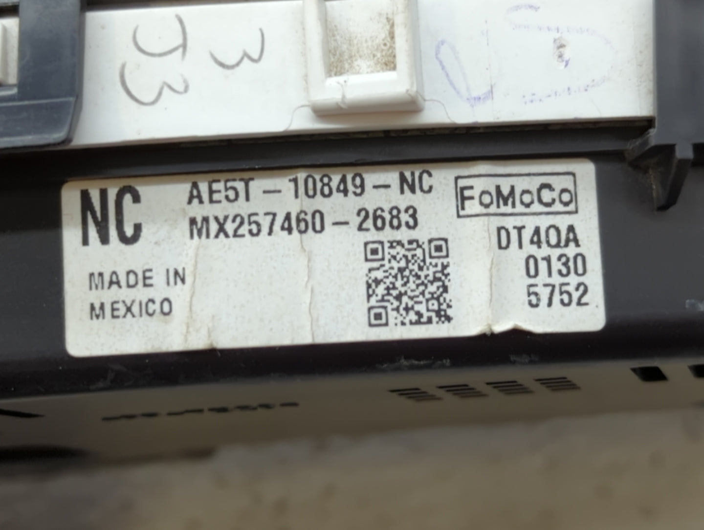 2010 Ford Fusion Instrument Cluster Speedometer Gauges P/N:AE5T-10849-NC Fits OEM Used Auto Parts - Oemusedautoparts1.com