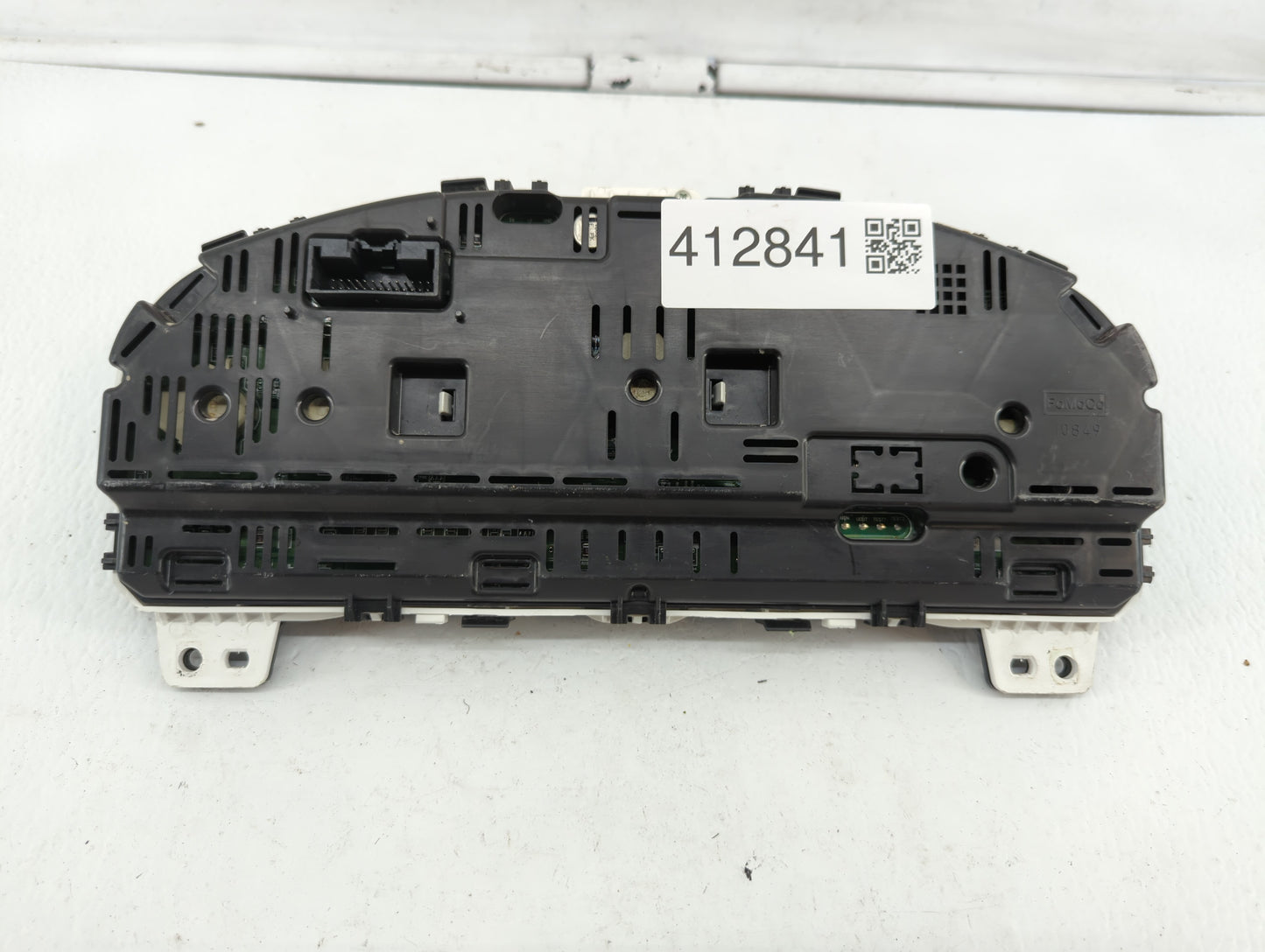 2010 Ford Fusion Instrument Cluster Speedometer Gauges P/N:AE5T-10849-NC Fits OEM Used Auto Parts - Oemusedautoparts1.com