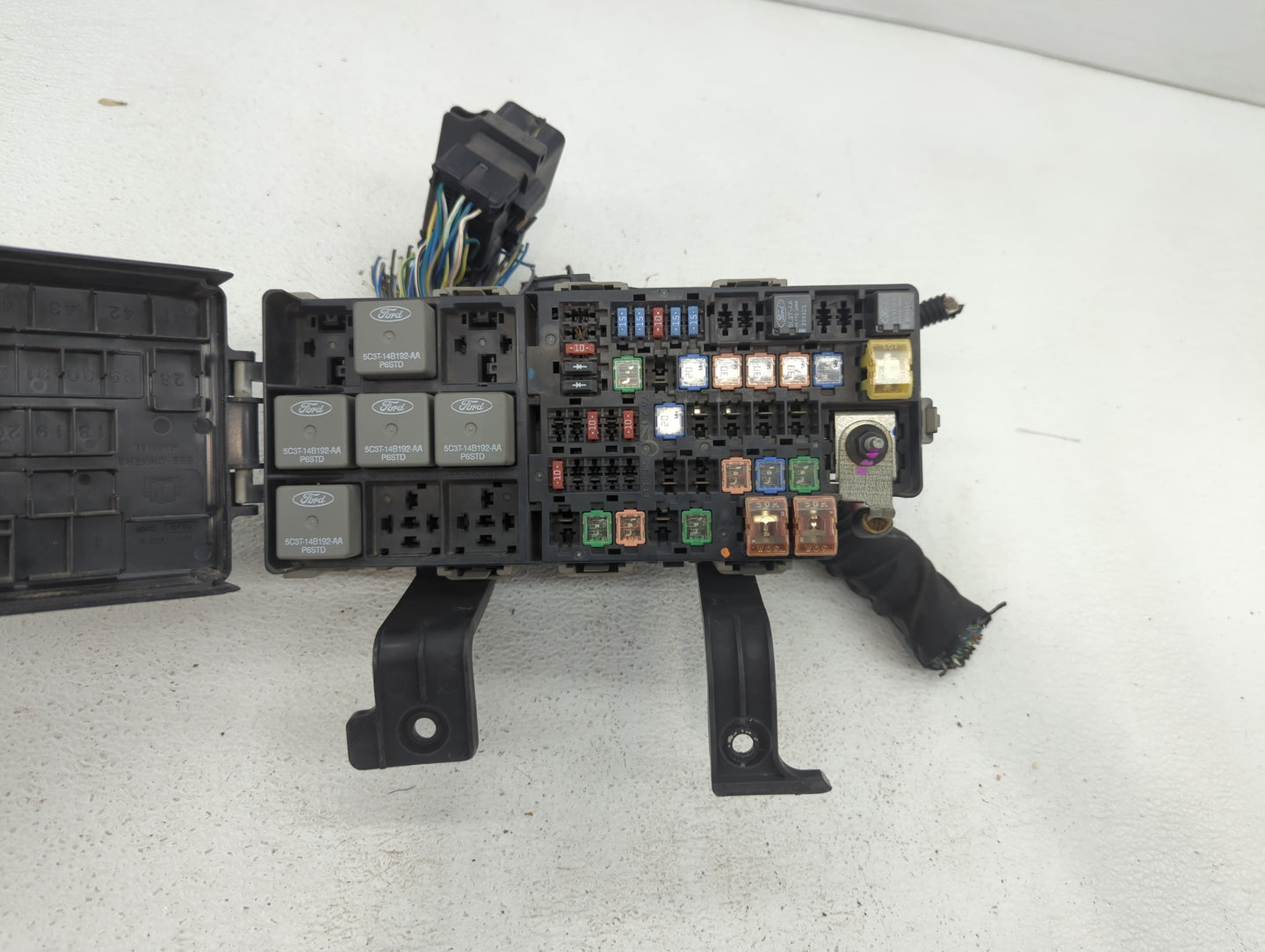 2010-2012 Ford Fusion Fusebox Fuse Box Panel Relay Module P/N:AE5T-14290-E 6E5T-14A003-AB, BE5T-14290-E Fits Fits 2010 2011 