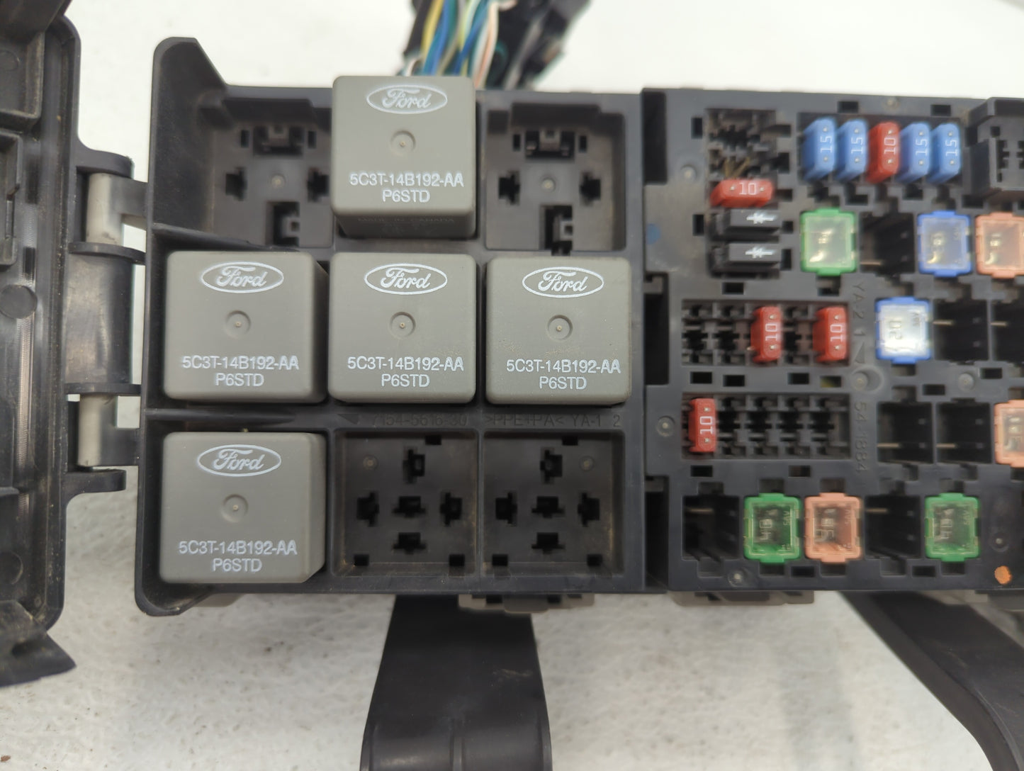 2010-2012 Ford Fusion Fusebox Fuse Box Panel Relay Module P/N:AE5T-14290-E 6E5T-14A003-AB, BE5T-14290-E Fits Fits 2010 2011 