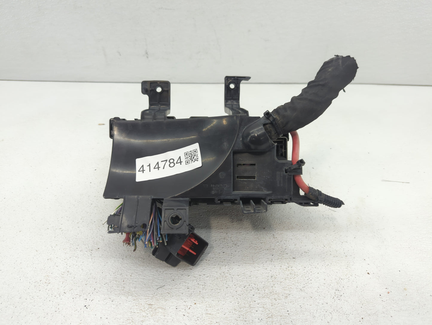 2010-2012 Ford Fusion Fusebox Fuse Box Panel Relay Module P/N:AE5T-14290-E 6E5T-14A003-AB, BE5T-14290-E Fits Fits 2010 2011 