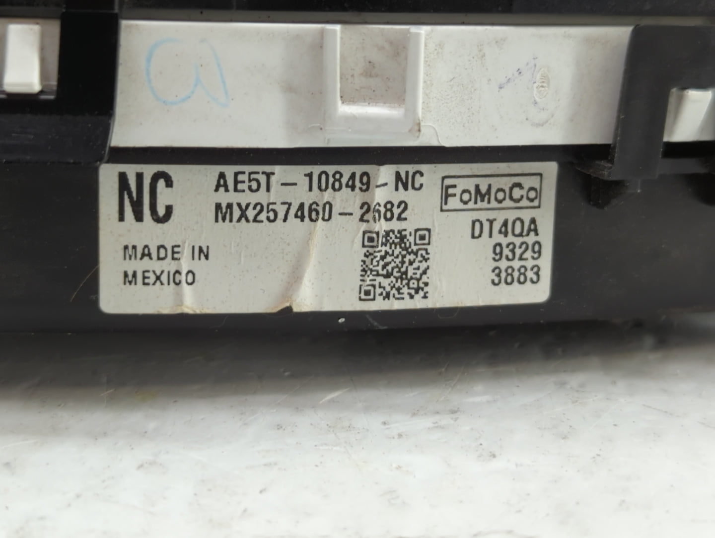 2010 Ford Fusion Instrument Cluster Speedometer Gauges P/N:AE5T-10849-NC Fits OEM Used Auto Parts - Oemusedautoparts1.com