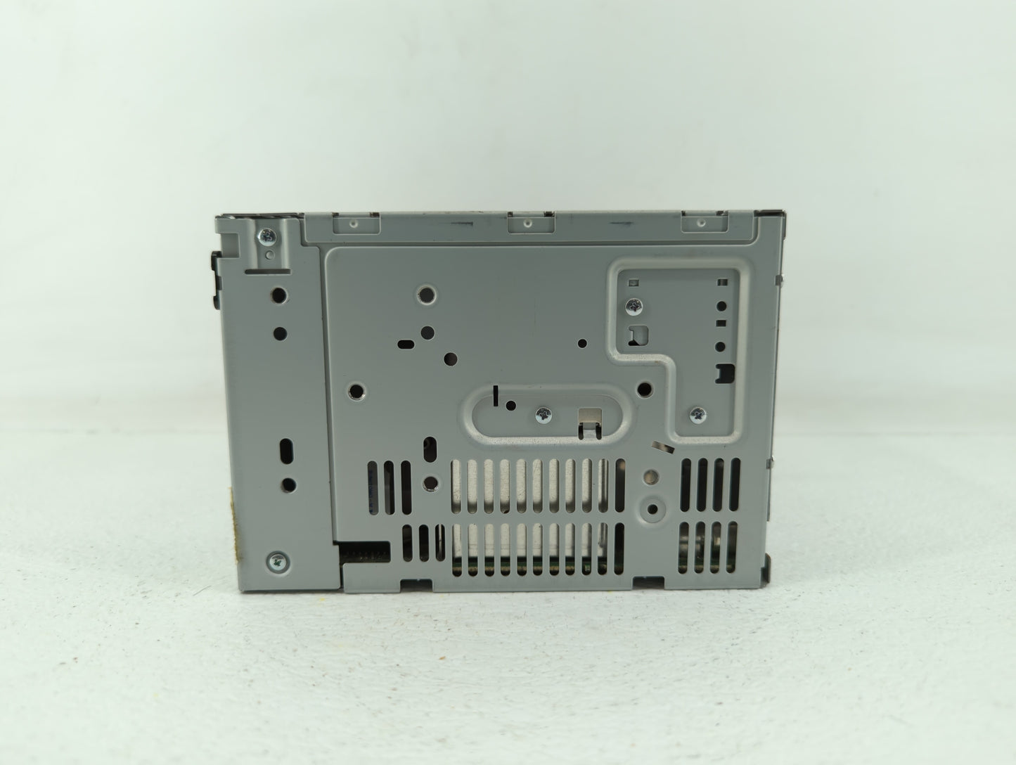 2010 Ford Fusion Radio AM FM Cd Player Receiver Replacement P/N:9E5T-19C157-AC Fits OEM Used Auto Parts - Oemusedautoparts1.